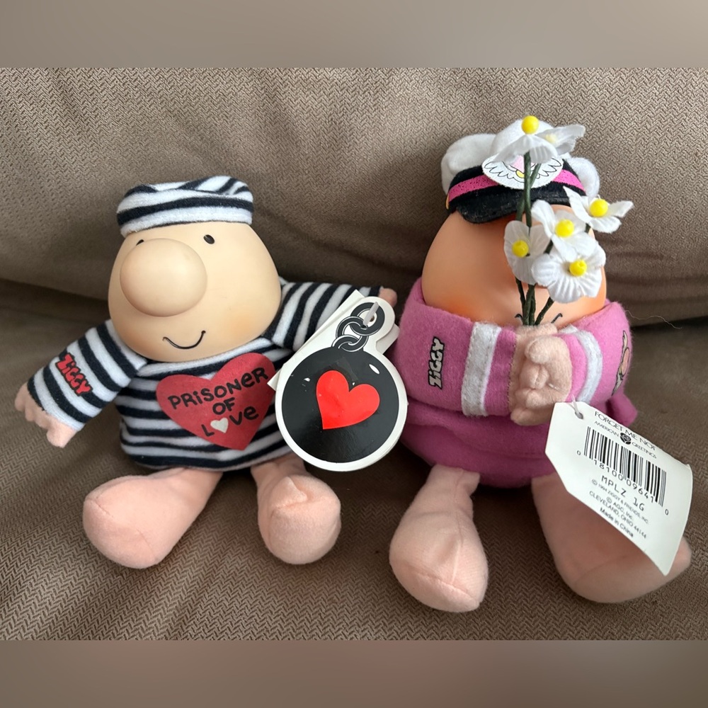 Ziggy Plush Valentine’s Day Prisoner of Love & Captain w/ Flowers Mothers Day 7”